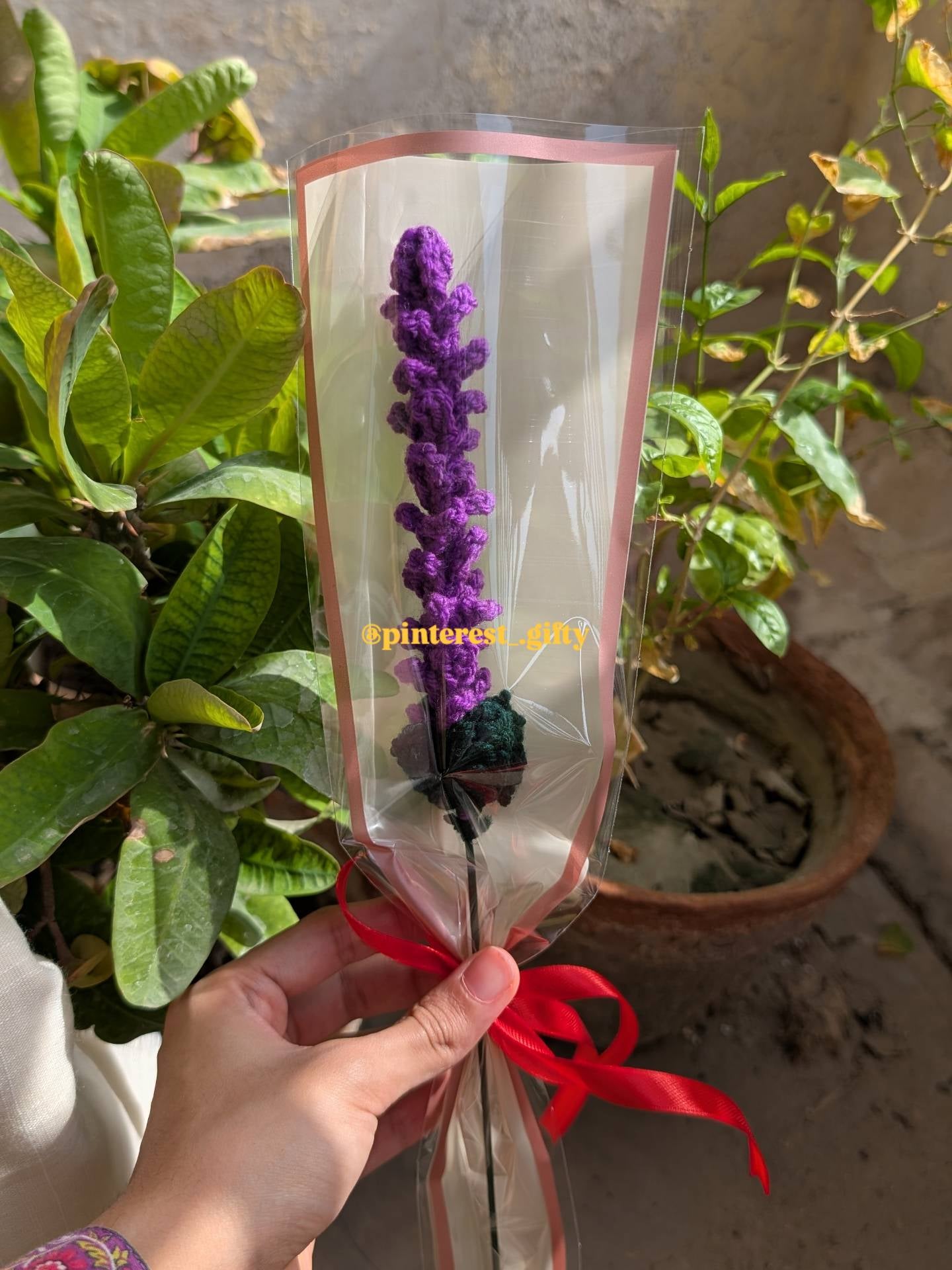 Handmade Crochet Lavender Single Stem – Aesthetic Knitted Flower Gift, Pocket-Friendly Cute Favor & Desk Decor
