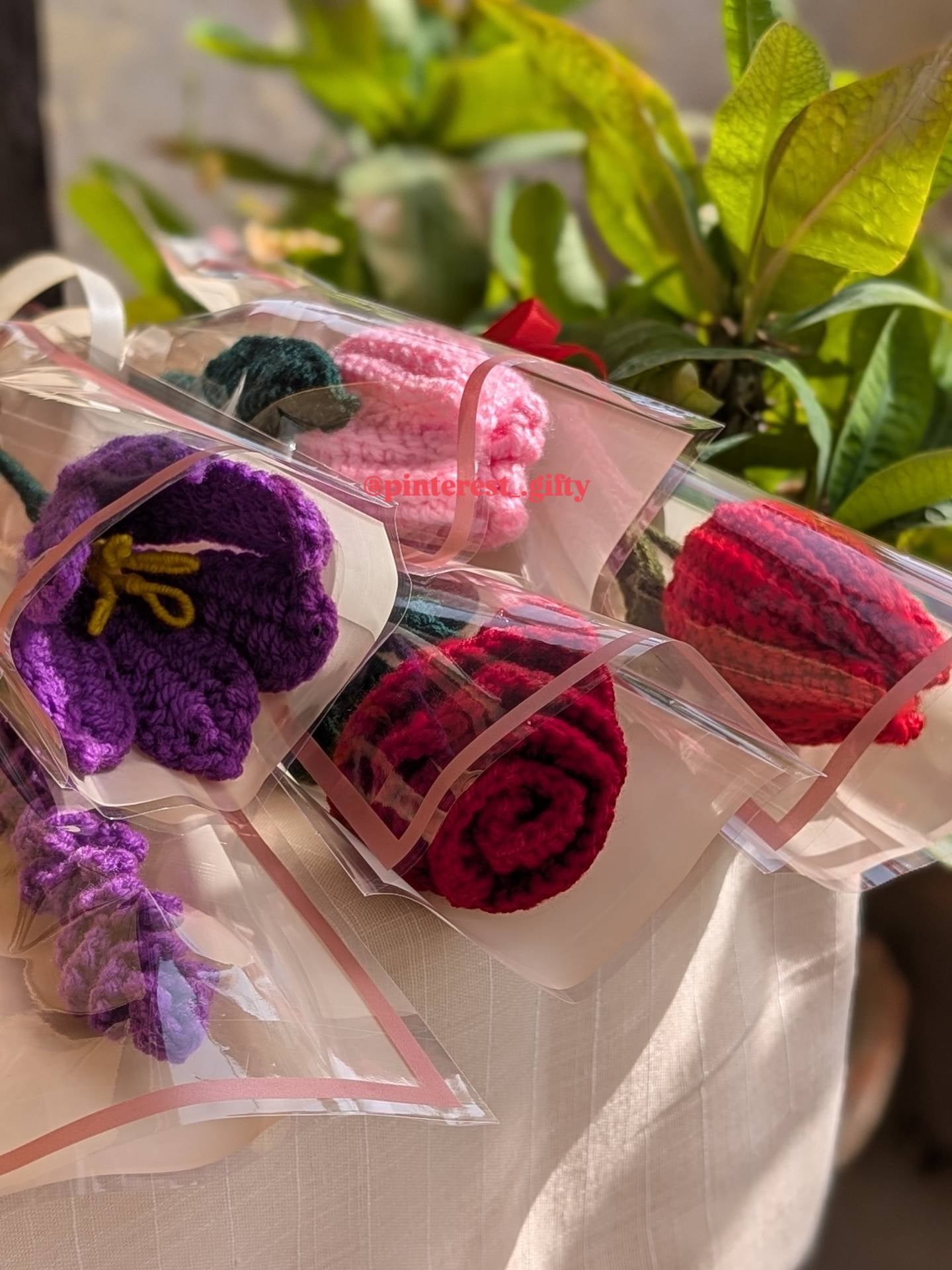 Handmade Crochet Purple Tulip Single Stem – Aesthetic Knitted Flower Gift, Cute Single Rose Alternative & Desk Decor