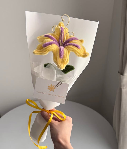 Handmade Pipe Cleaner Tangled Sundrop Flower Bouquet / Rapunzel Golden Lily Chenille Gift