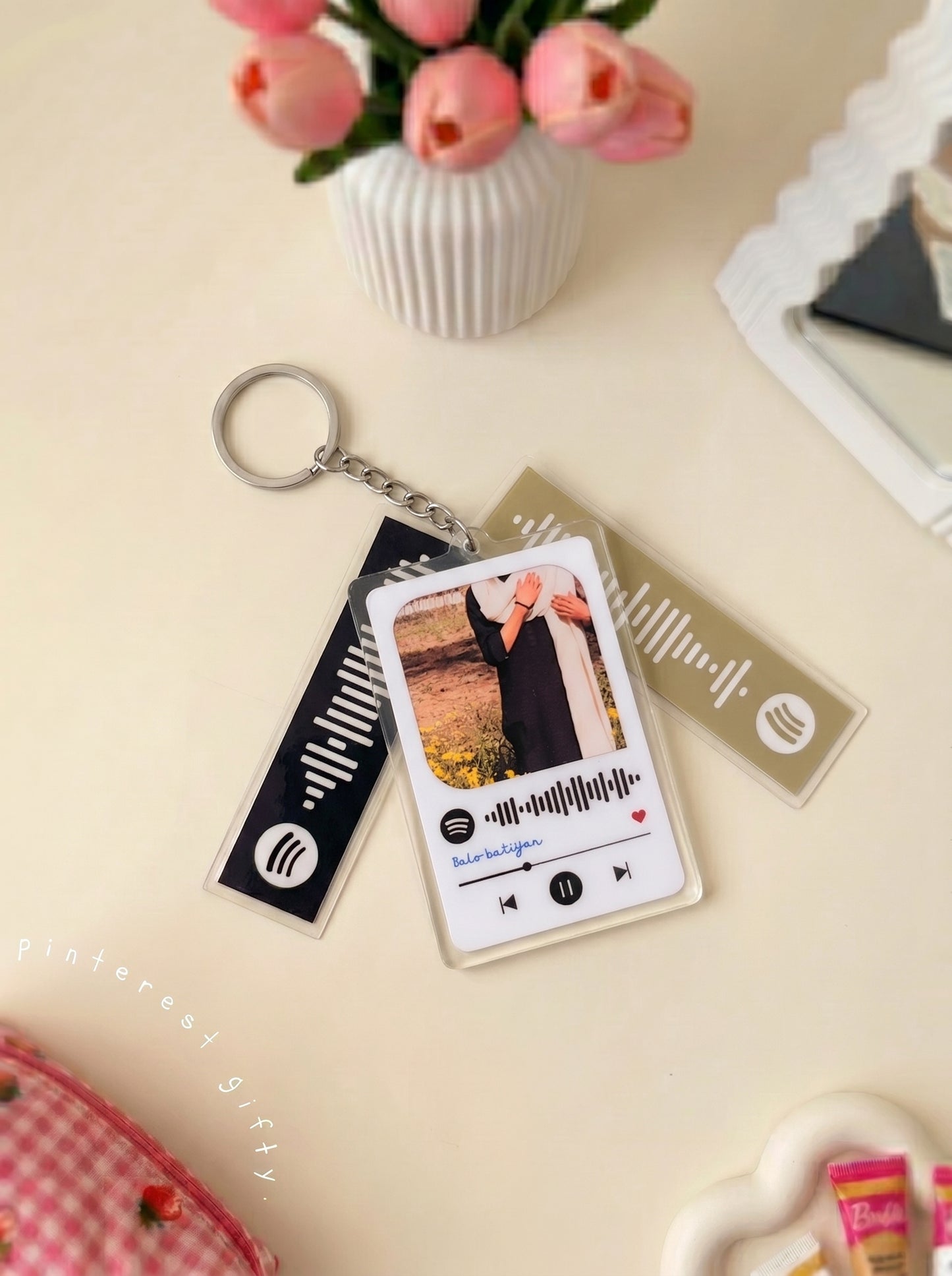Customised Spotify Music Keychain Set (2 Player Cards + 1 Lyrics Card)